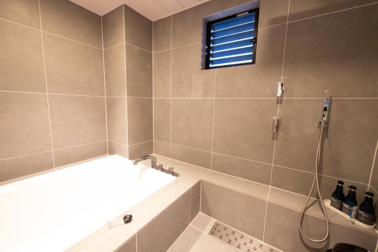 Hotel Rplus日高 (Adults Only) Hidaka  Ngoại thất bức ảnh
