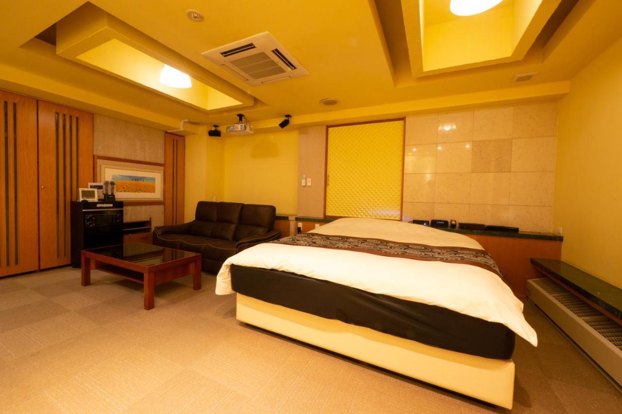 Hotel Rplus日高 (Adults Only) Hidaka  Ngoại thất bức ảnh
