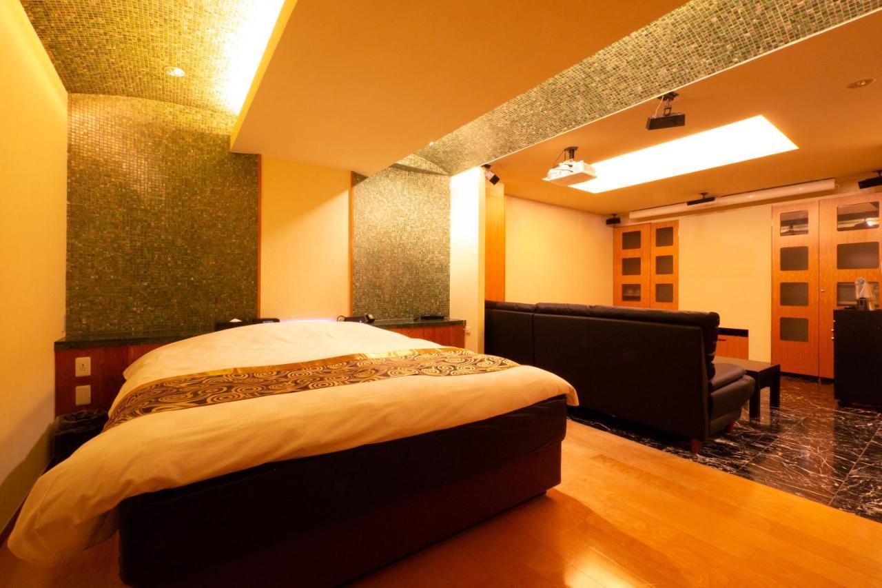 Hotel Rplus日高 (Adults Only) Hidaka  Ngoại thất bức ảnh