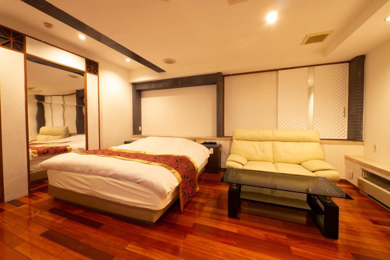 Hotel Rplus日高 (Adults Only) Hidaka  Ngoại thất bức ảnh