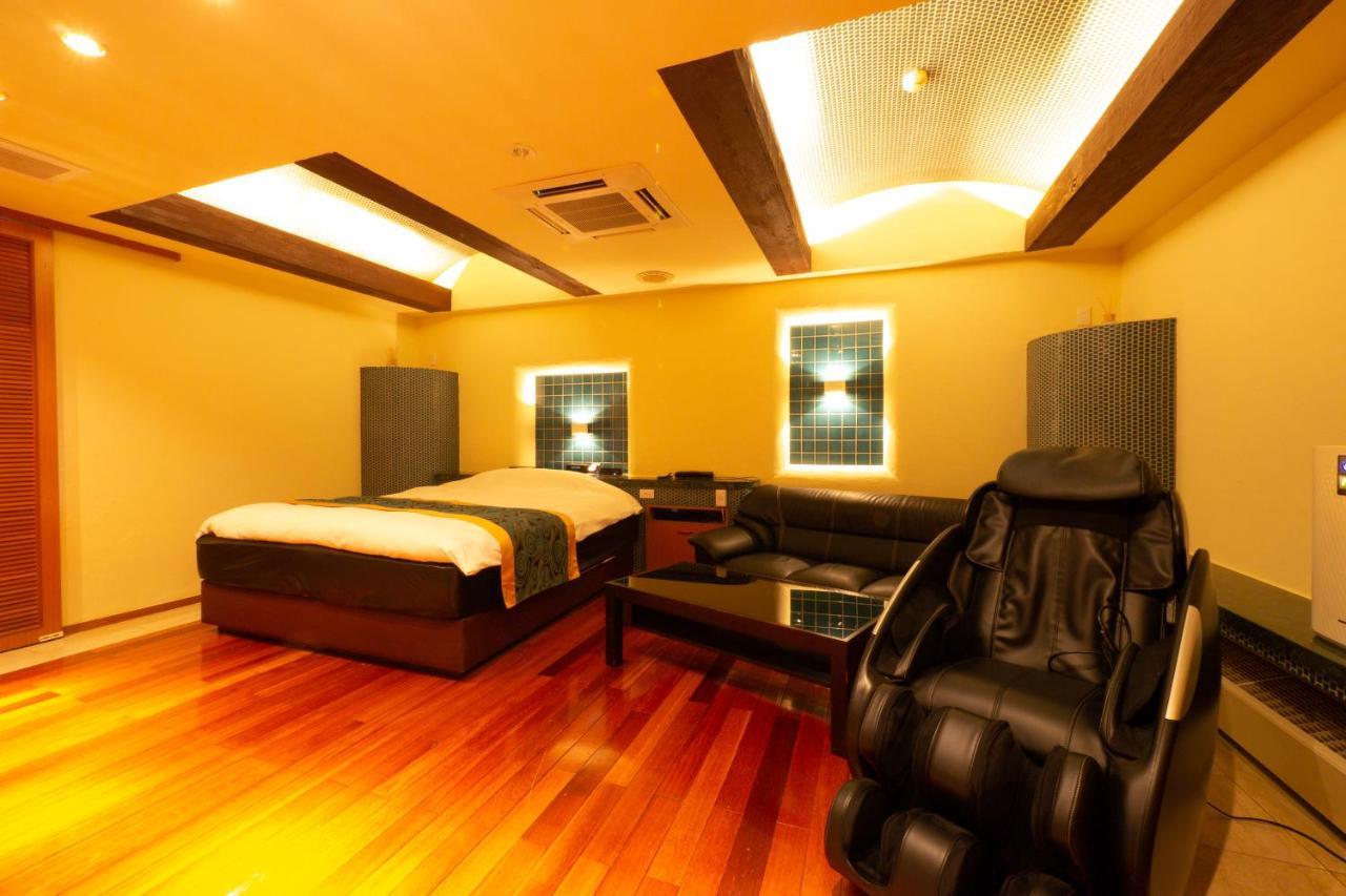 Hotel Rplus日高 (Adults Only) Hidaka  Ngoại thất bức ảnh